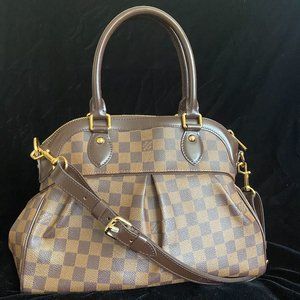*Sold Louis Vuitton Damier Ebene Trevi (PM)